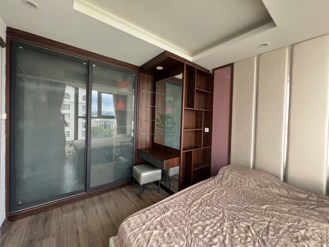 HUD Building 월세 매물 사진 3 |