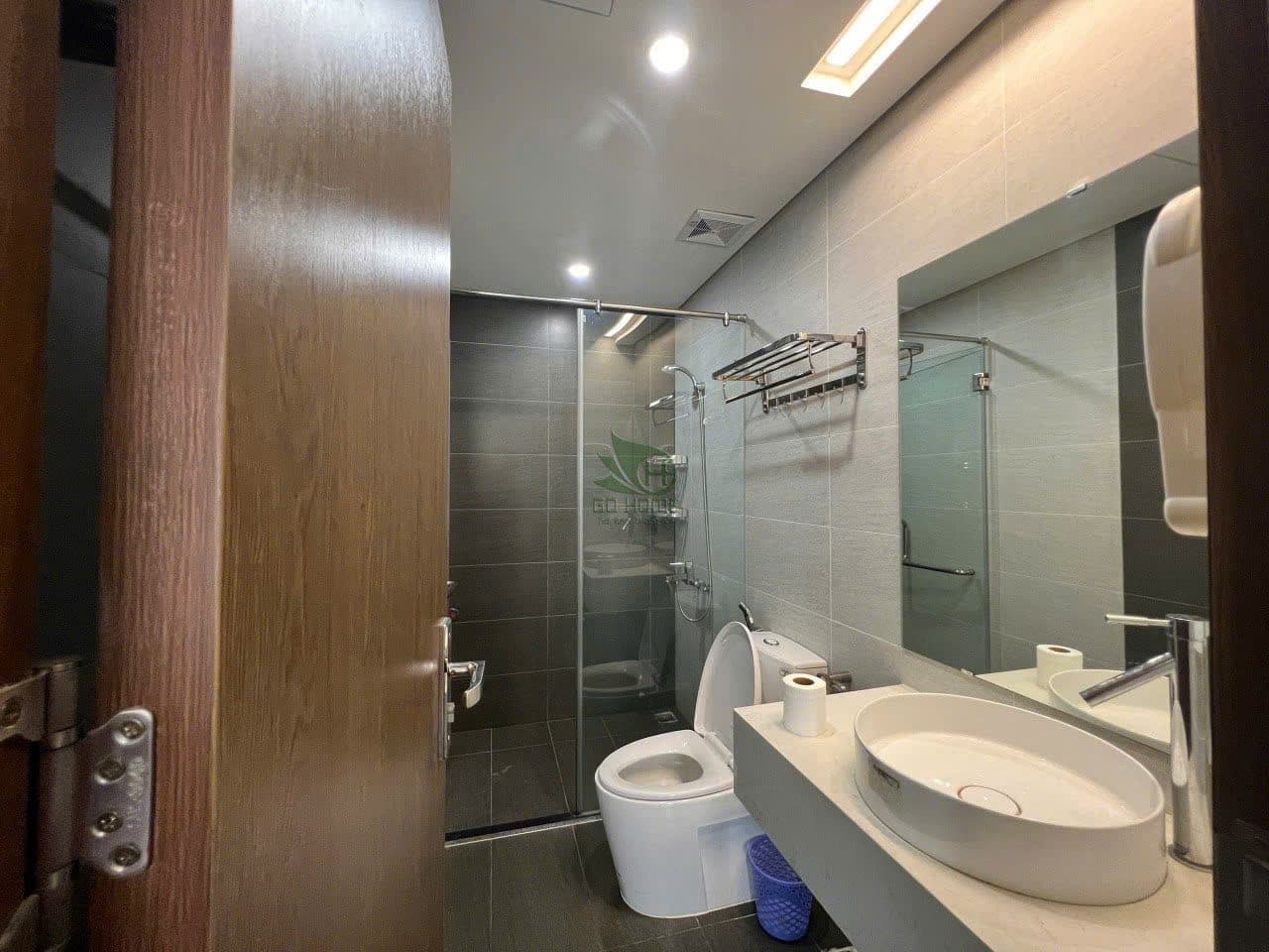 HUD Building 월세 매물 사진 8 |