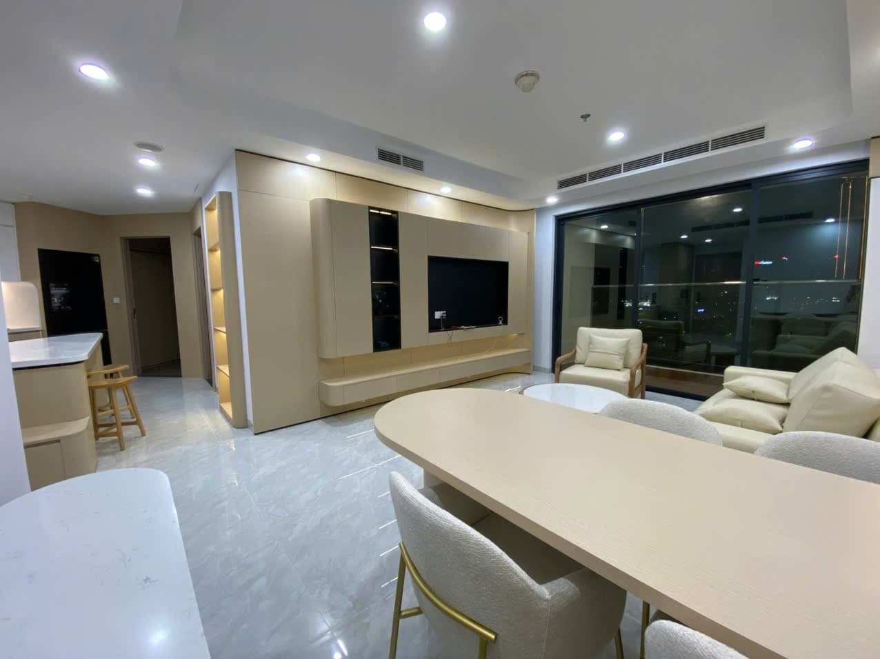 Tay Ho 1 photo