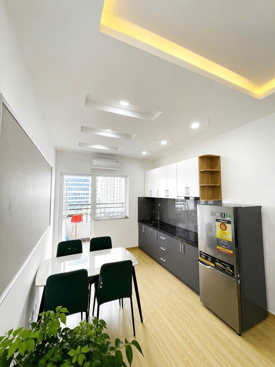 North · Hon Chong 7 photo